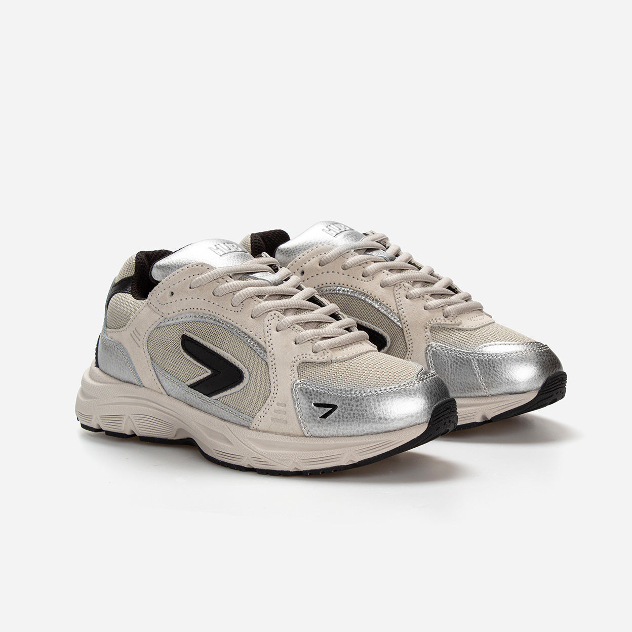 Target | Washed Linen/Black/Silver | Women