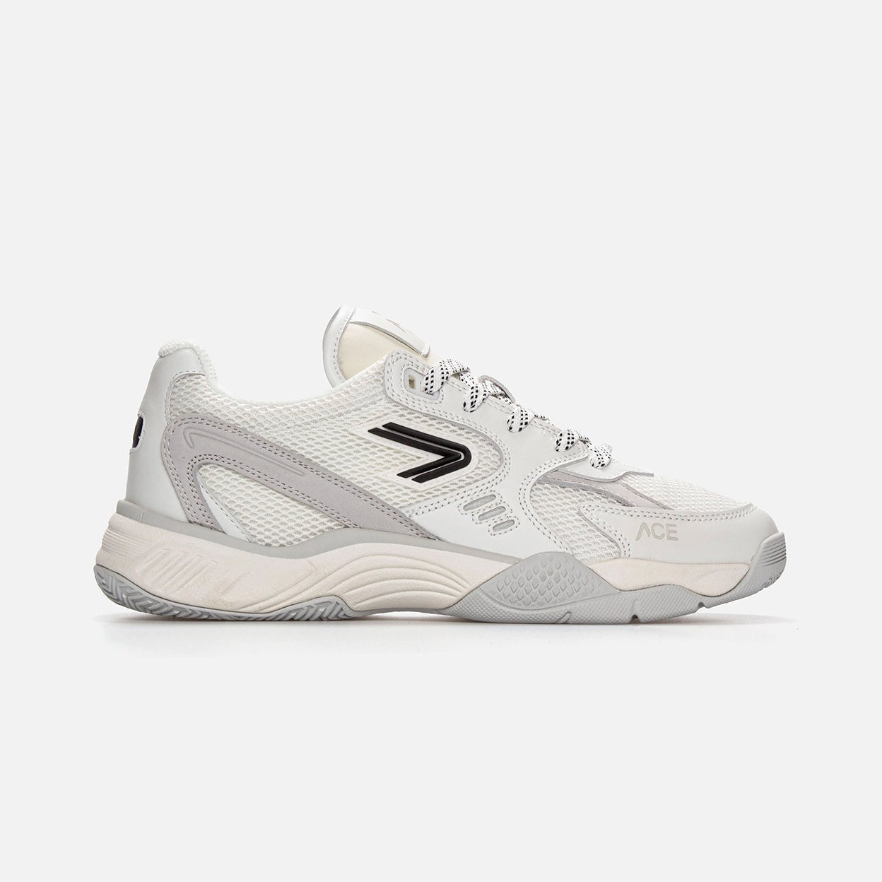 ACE 25 Men's Tennis Sneaker in White - HUB Footwear