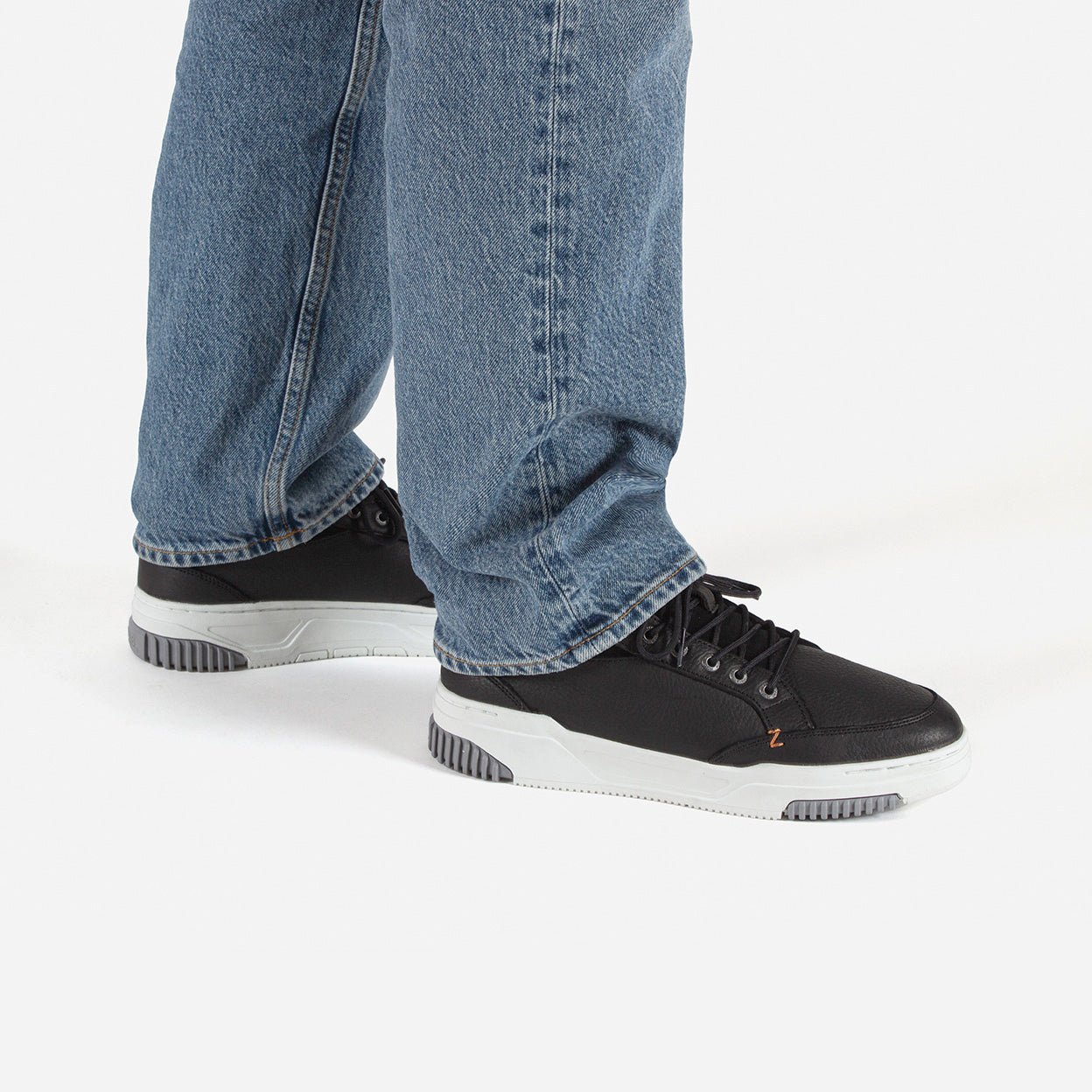 Mark 2.1 | Black/White | Men - hubfootwear