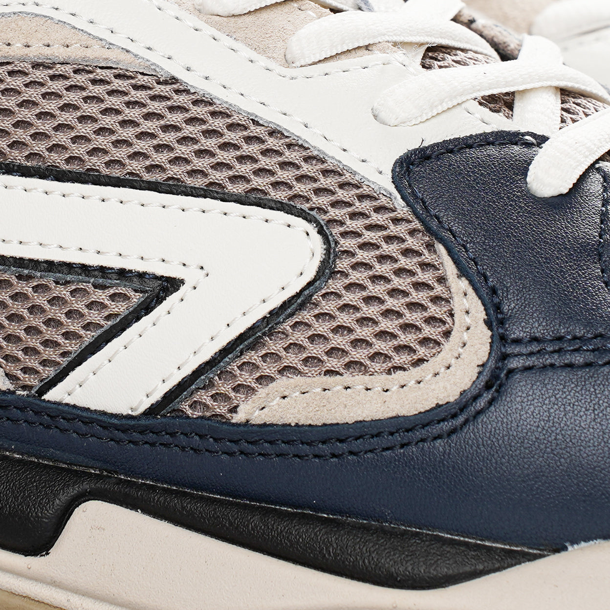 Slam | Almond Brown/Navy | Men