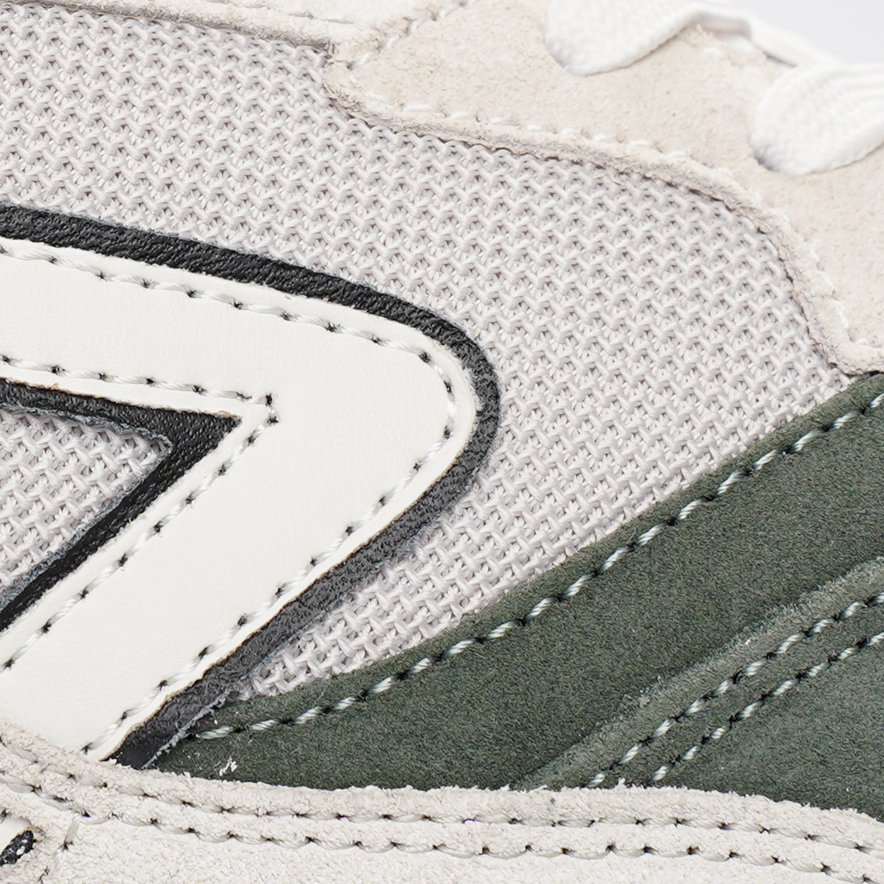 HUB Wave | Lt Bone/Off Wht/Sage Green/Blk/Off Wht-Lt Gum | Men