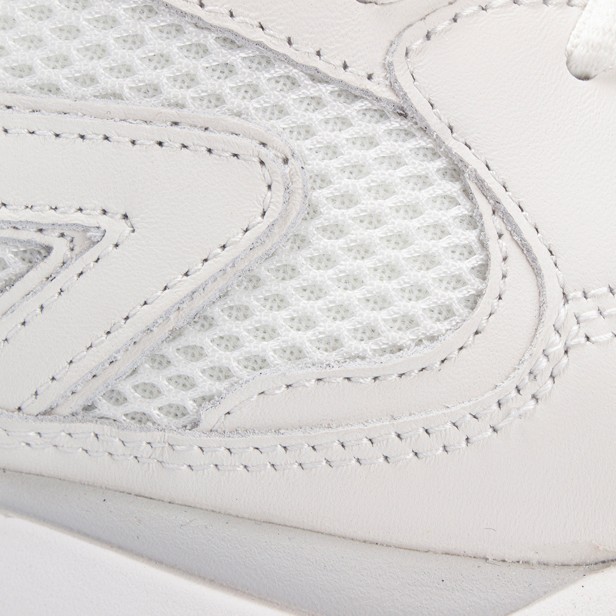 Slam | Off White/White | Men