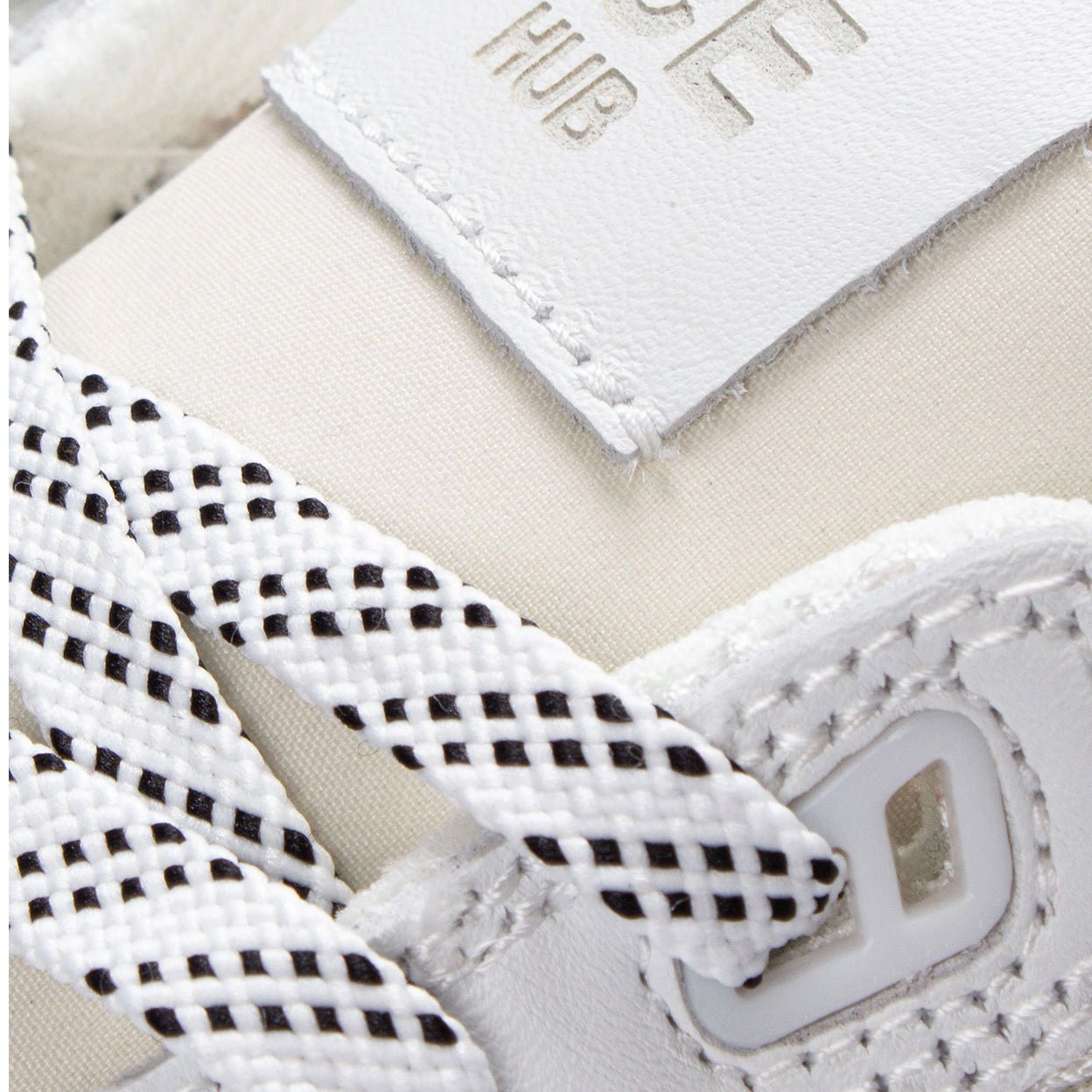 Ace 25 | White/Black | Men - HUB Footwear