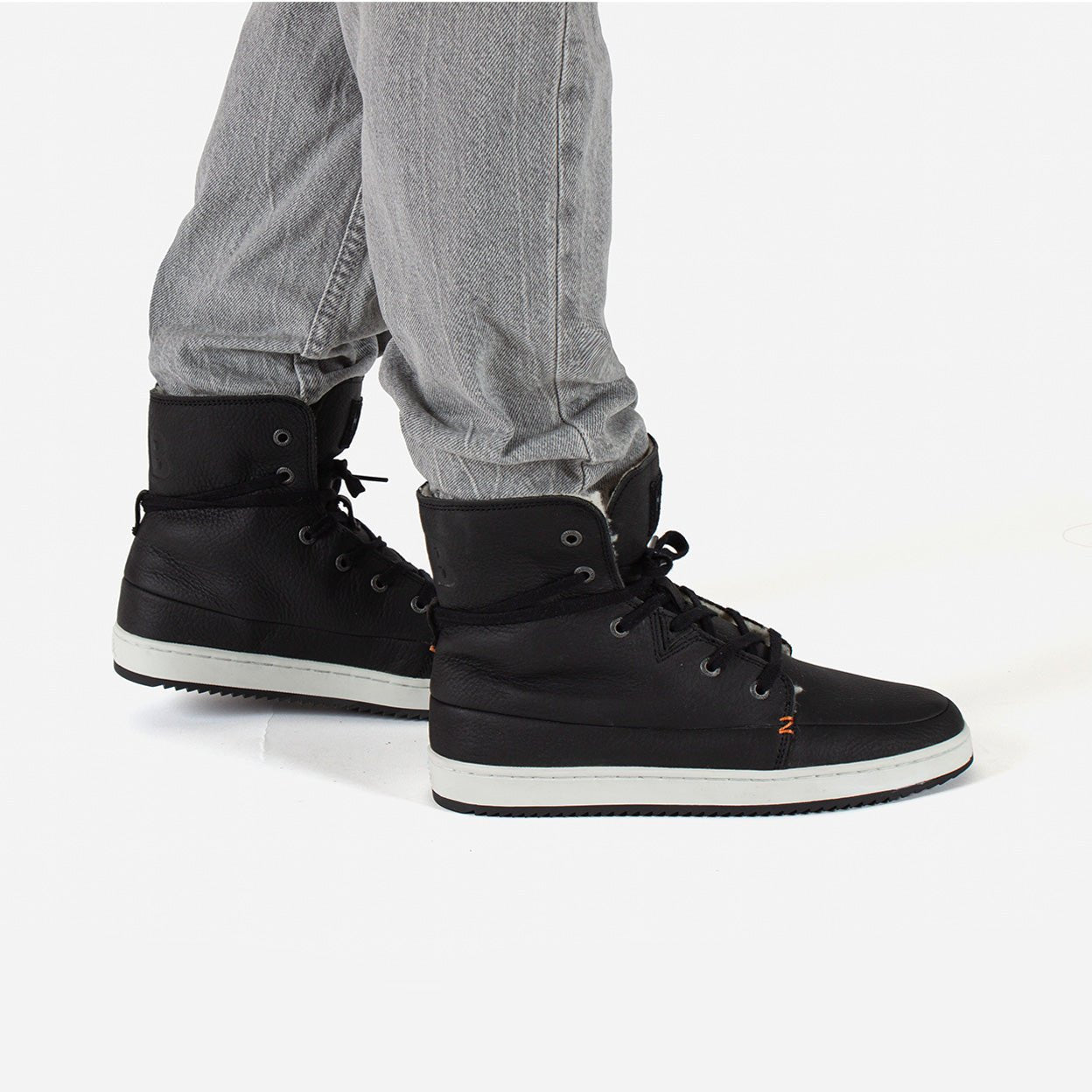 Chess 2.0 | Black/Off White | Women - hubfootwear