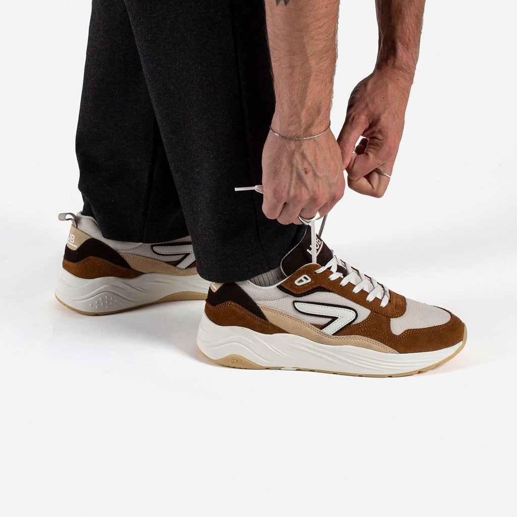 Glide | Light Beige/Off White/Cognac | Men - hubfootwear
