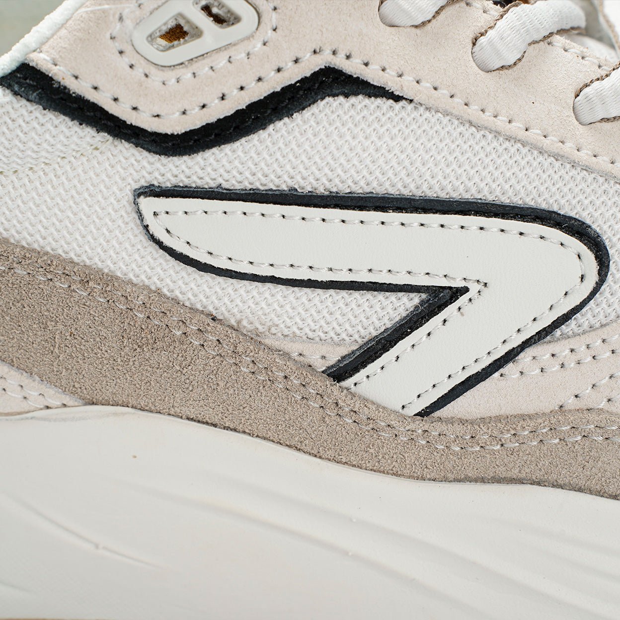 HUB Glide | Off White/Cognac/Dark Coffee | Men - metafield_custom.shoe_type in metafield_custom.web_color