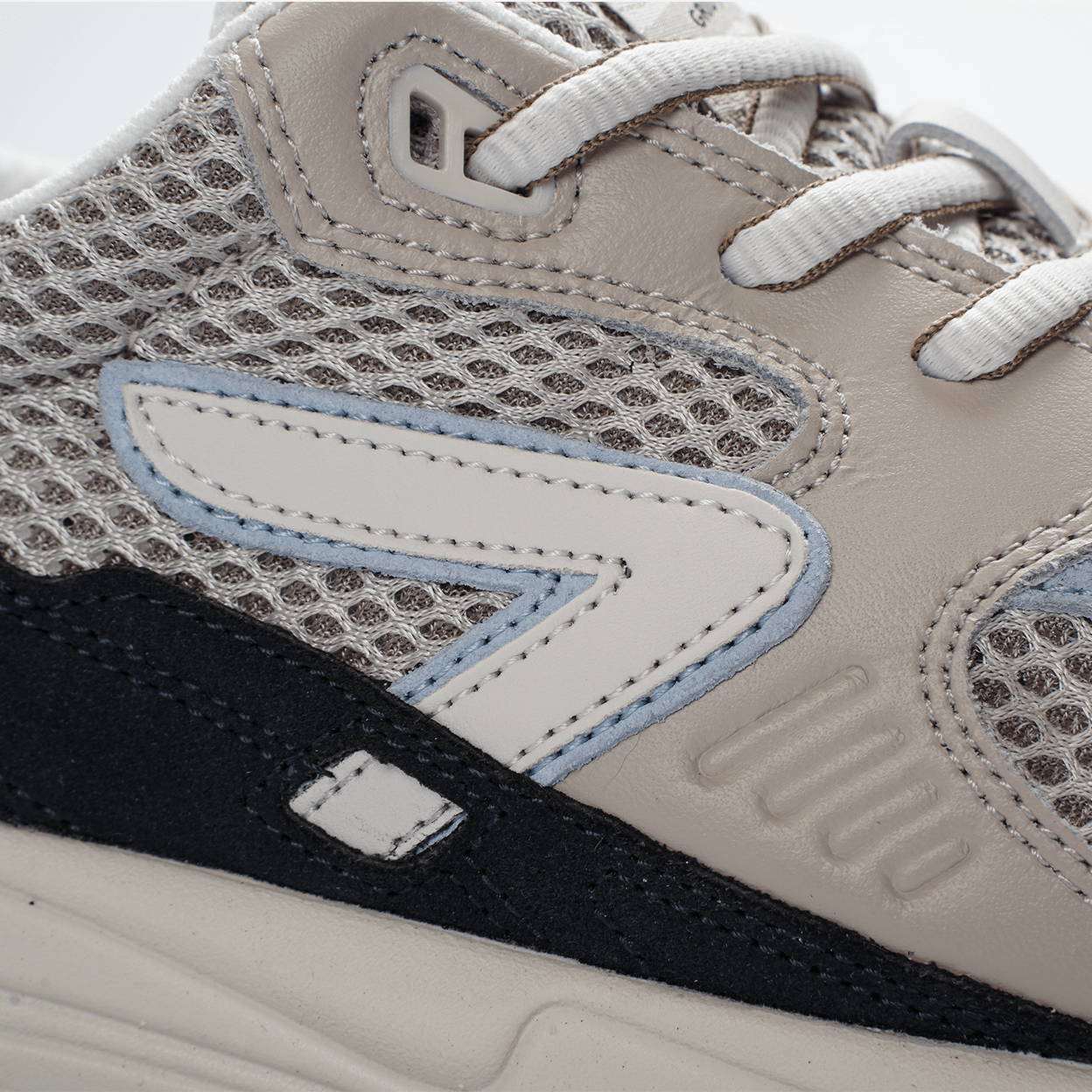 HUB Grid | Almond Brown/Off White/Navy | Men