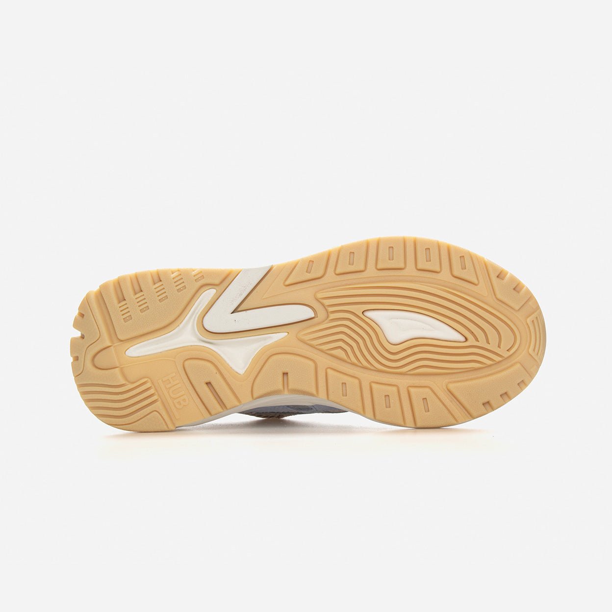 HUB Grid | Almond Brown/Silver/Skyway | Women - metafield_custom.shoe_type in metafield_custom.web_color