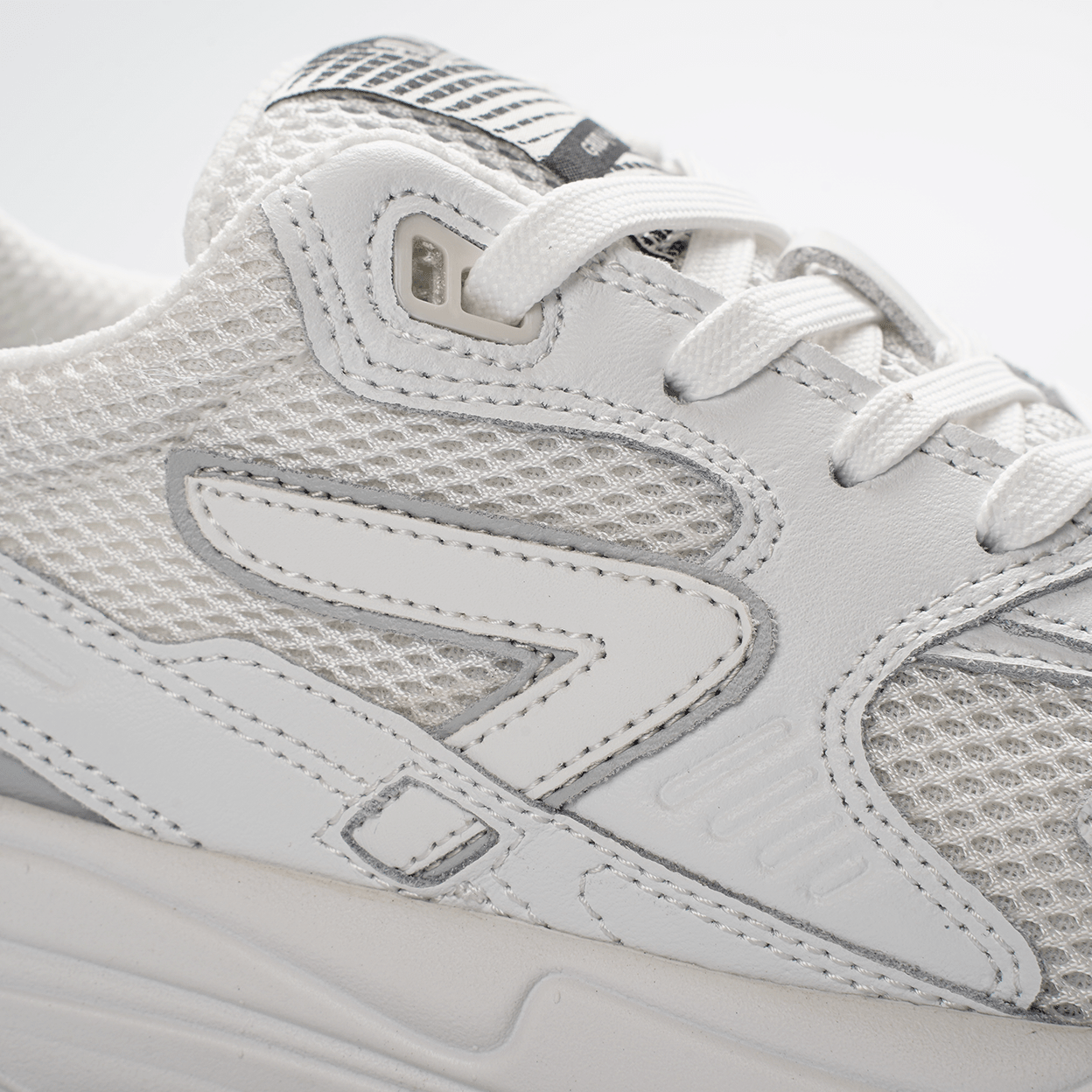 HUB Grid | White/White | Women