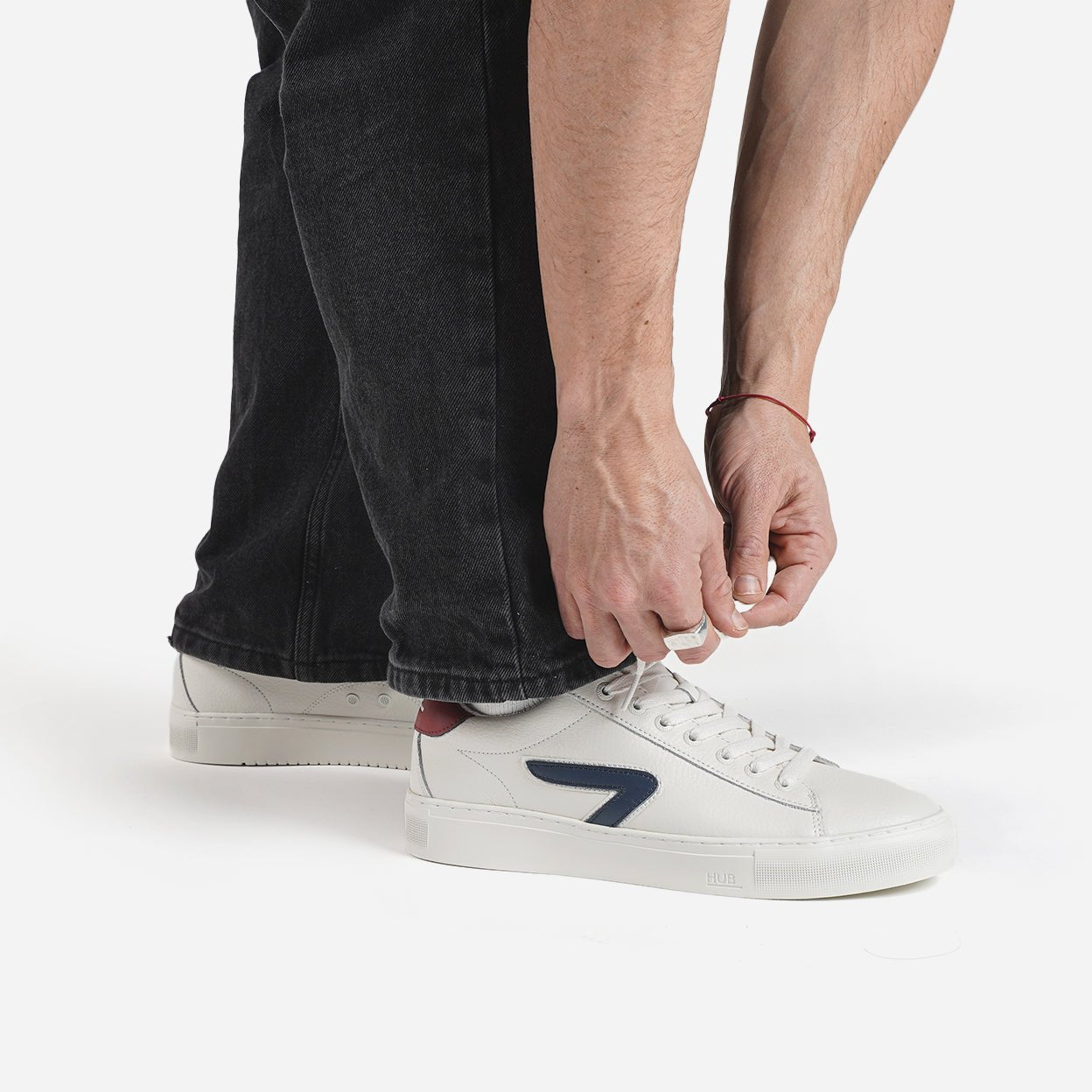 HUB Hook | Off White/Navy/Gravel | Men - metafield_custom.shoe_type in metafield_custom.web_color