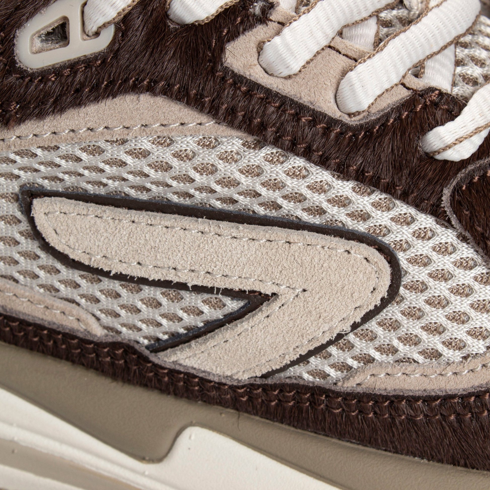 HUB Slam | Almond Brown/Dark Coffee | Women