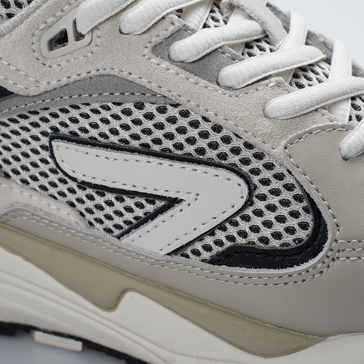 HUB Slam | Black/Off White/Light Bone | Women