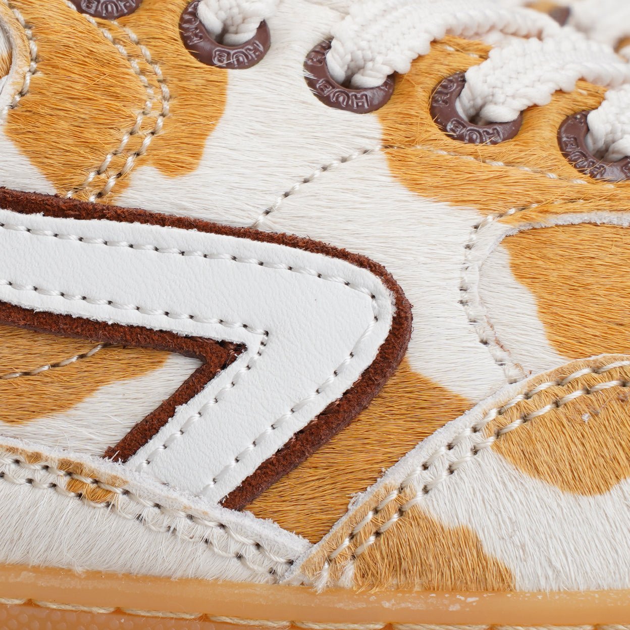 HUB Vancouver | Cow/Light Gum | Women