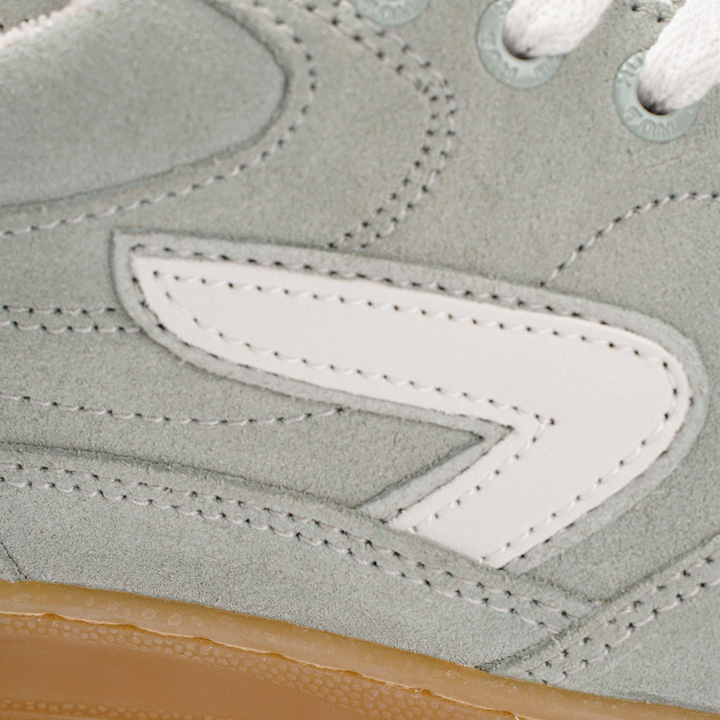 HUB Vancouver | Cucumber/Off White | Men - metafield_custom.shoe_type in metafield_custom.web_color