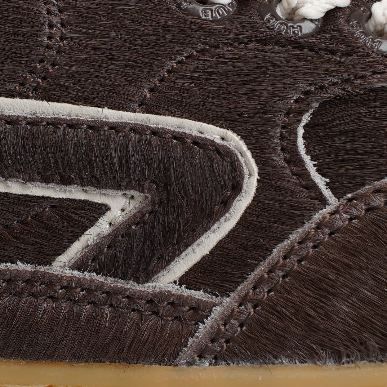 HUB Vancouver | Dark Coffee/Light Gum | Women