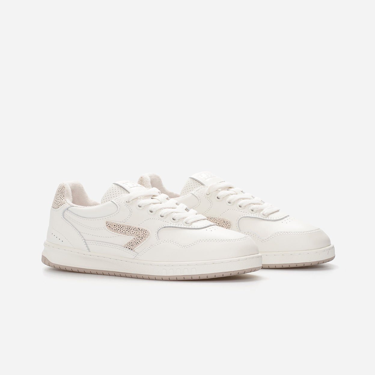 HUB Vancouver | Off White/Vista | Women - metafield_custom.shoe_type in metafield_custom.web_color