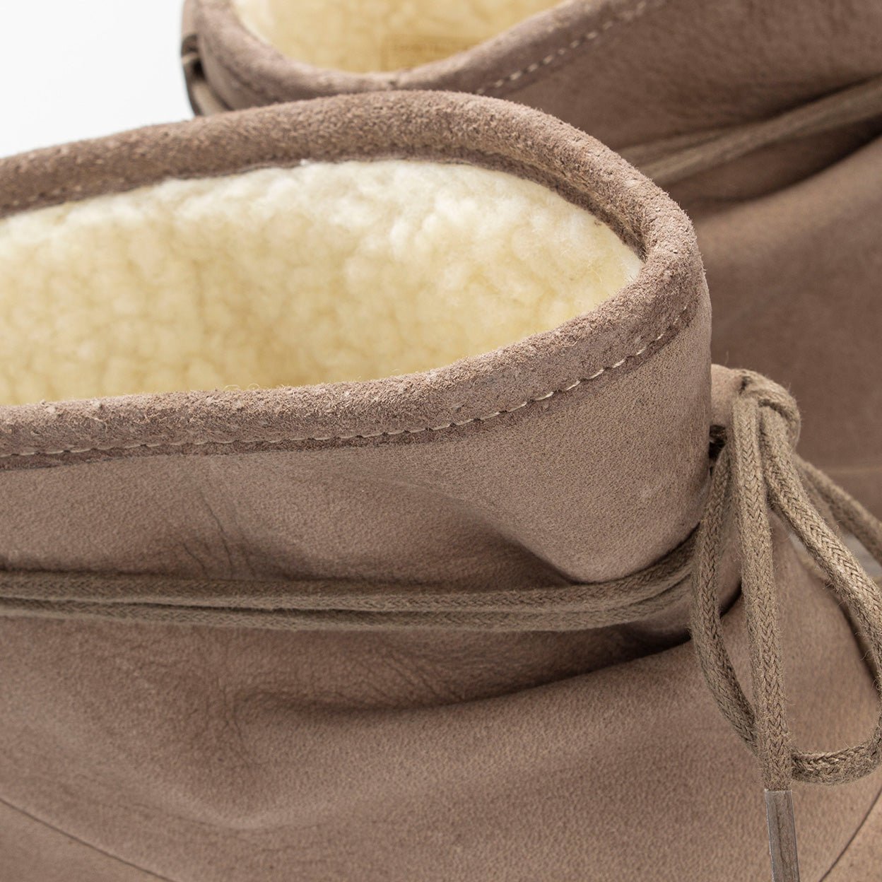 Queen | Dark Taupe/Light Bone | Women - hubfootwear