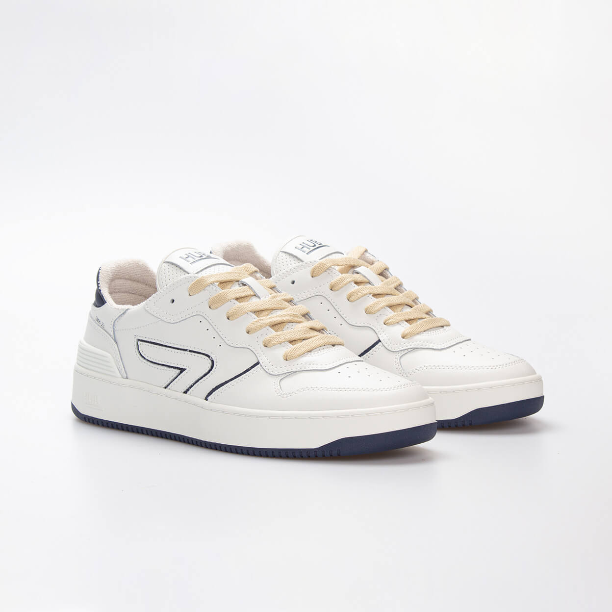 Smash | Off White/Navy | Men - HUB Footwear