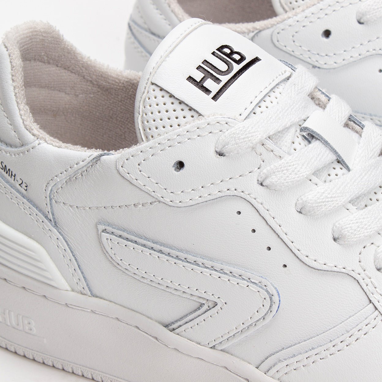 Smash | White/White | Women - hubfootwear