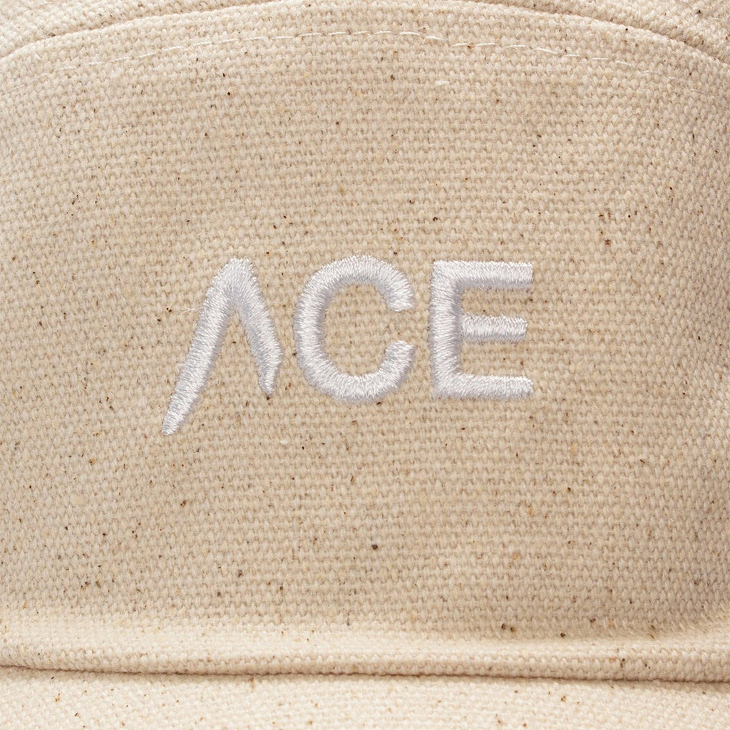The Ace Logo Cap | Cream | Uniseks - HUB Footwear