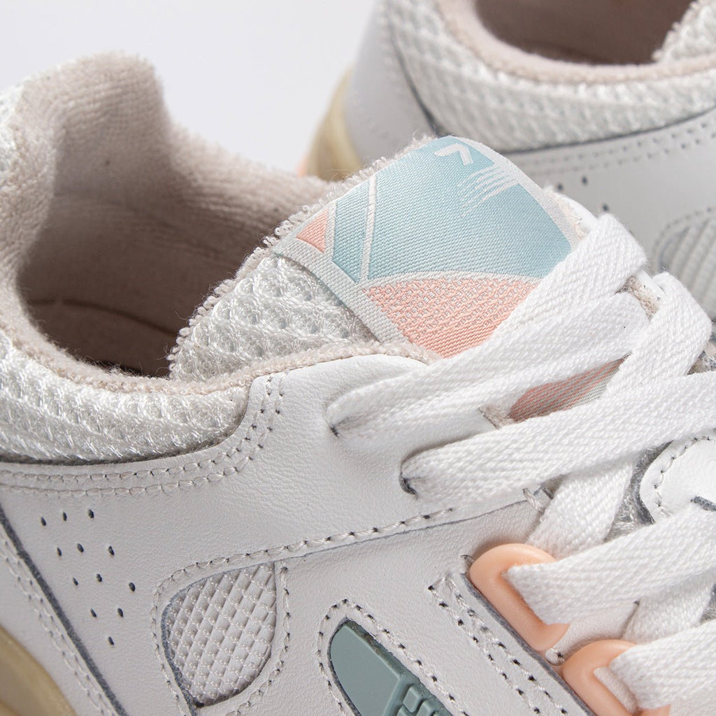 Thrill | White/Surf Spray | Women - HUB Footwear