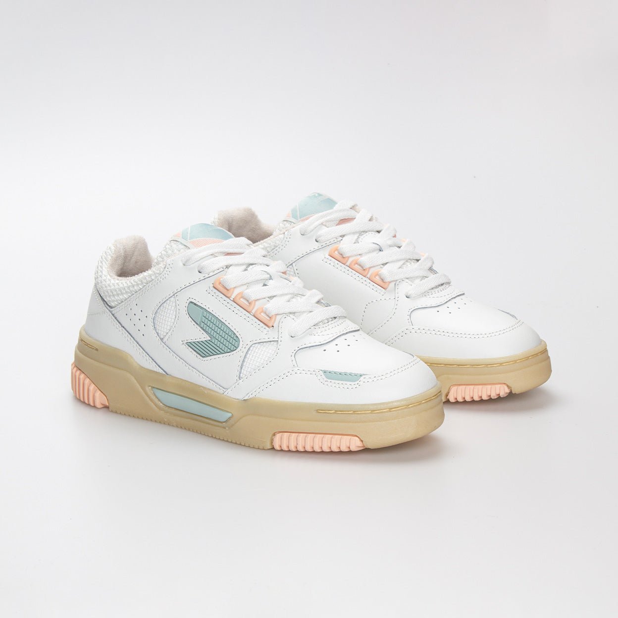 Thrill | White/Surf Spray | Women - HUB Footwear